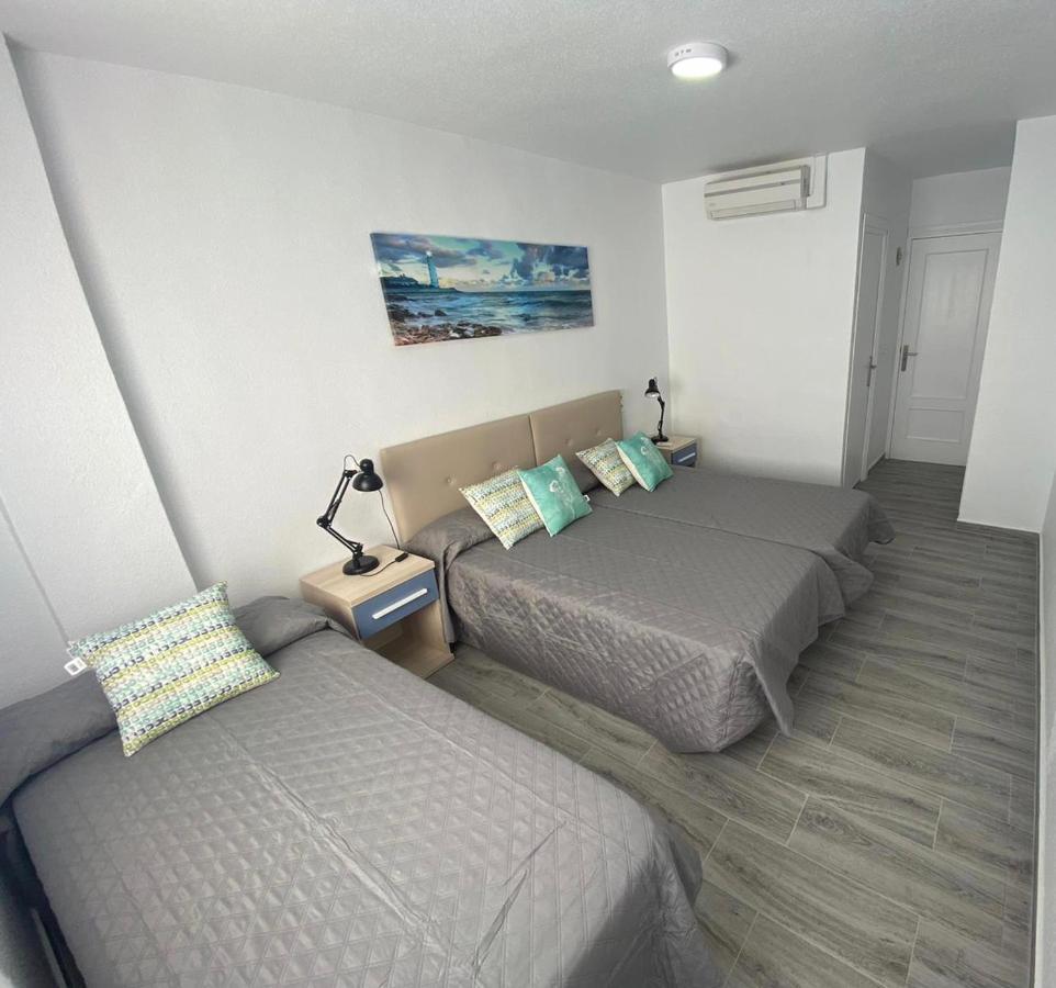 Pension Ramonetero Aguilas Bagian luar foto